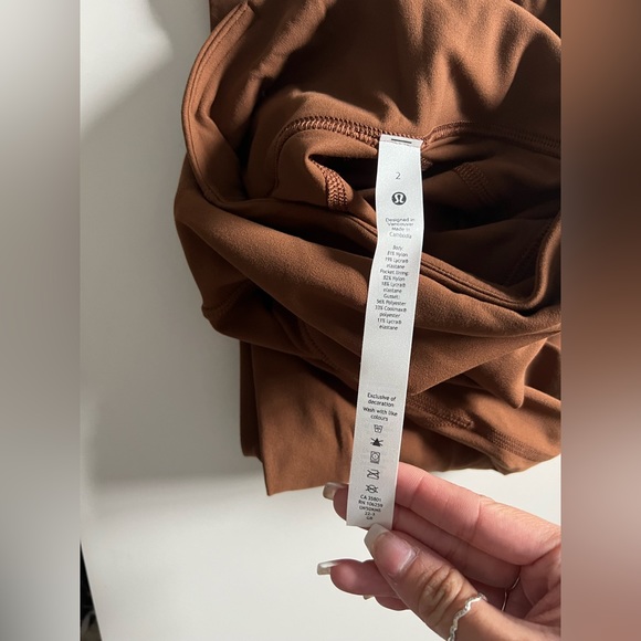 NWT! LULULEMON ATHLETICA high waisted groove pants, nulu - roasted brown, size 2 - Picture 2 of 2